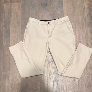 7 Diamonds Men's Tan Chinos